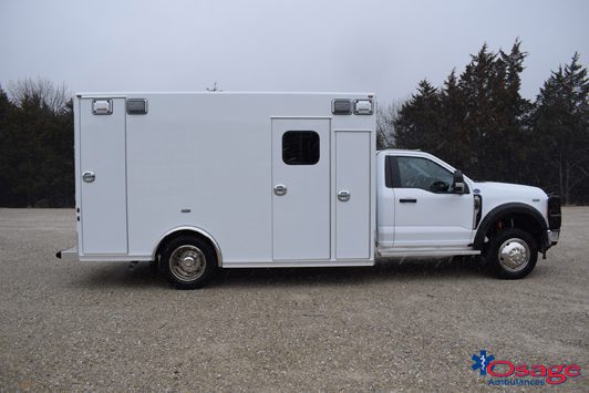 Type I Super Warrior – Ford F550 Ambulance
