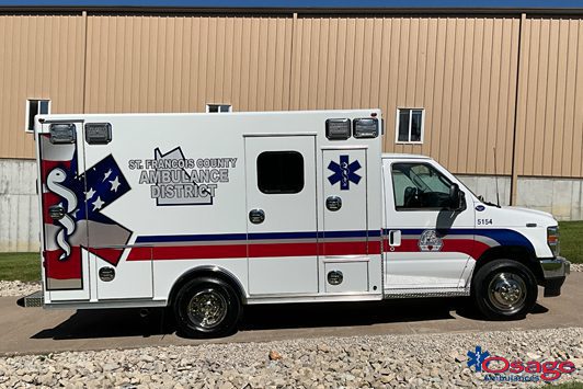 Type III – Ford E350 Ambulance Remount