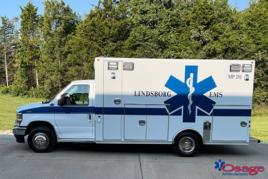 Type III – Ford E450 Remount Ambulance