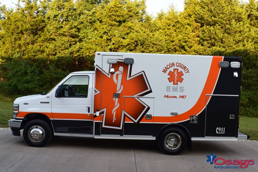 Type III – Ford E350 Remount Ambulance