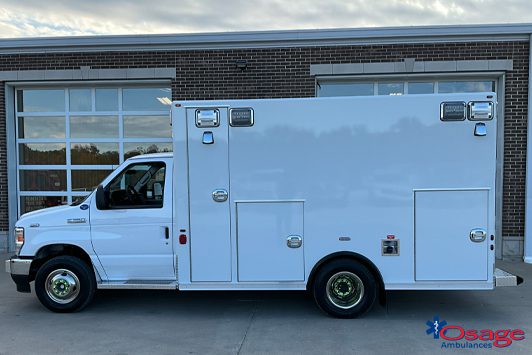 Type III Warrior – Ford E350 Ambulance