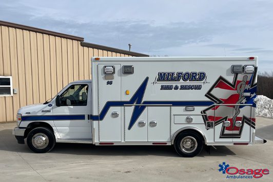 Type III – Ford E450 Remount Ambulance