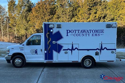 Type III – Ford E450 Remount Ambulance