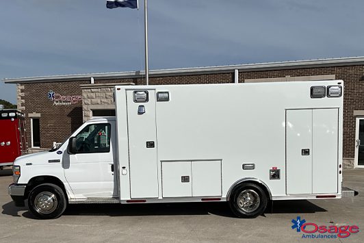 Type III – Ford E450 Remount Ambulance