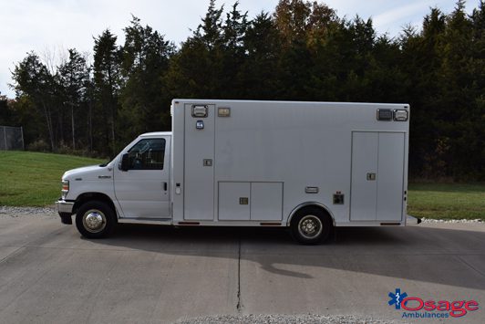 Type III – Ford E450 Remount Ambulance