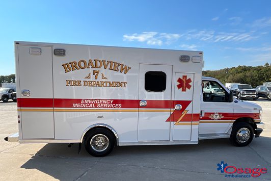 Type III Super Warrior – Ford E450 Ambulance