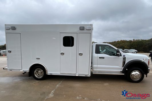 Type I Super Warrior – Ford F550 Ambulance