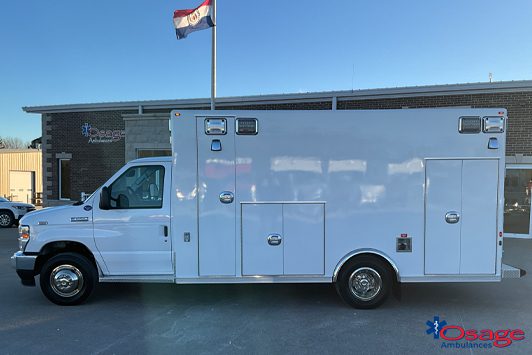 Type III – Ford E450 Remount Ambulance