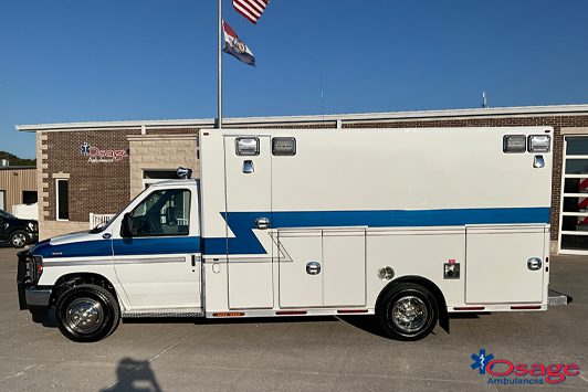 Type III – Ford E450 Remount Ambulance