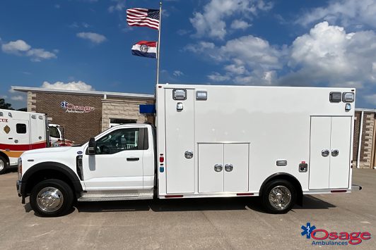 Type I Super Warrior – Ford F550 Ambulance