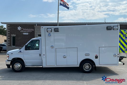 Type III – Ford E450 Remount Ambulance